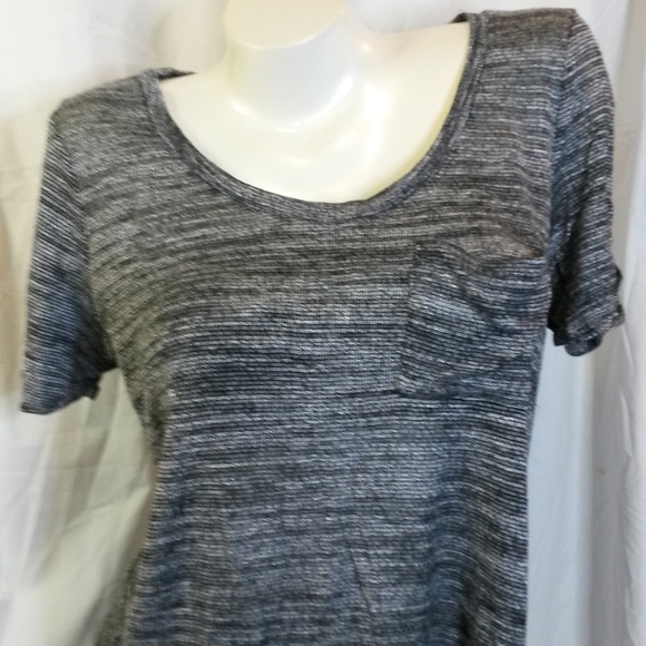 Charlotte Russe Tops - Charlotte Russe Heather Gray T-shirt